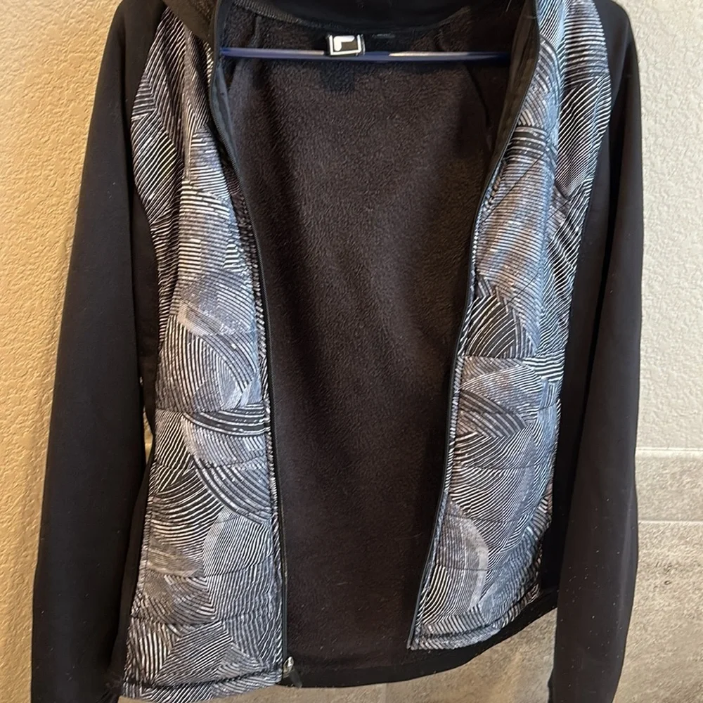 Medium sport women’s jacket - Picture 2 of 6